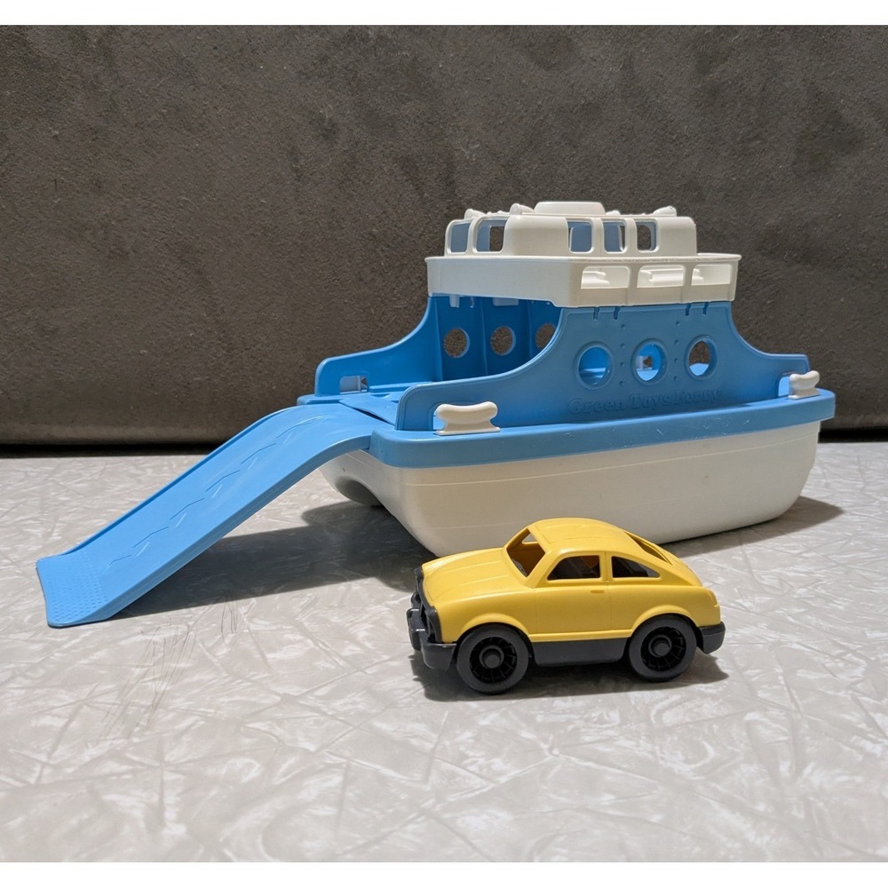 Green Toys Ferry Boat with Yellow Mini Car Recycled Plastic Water Toy
